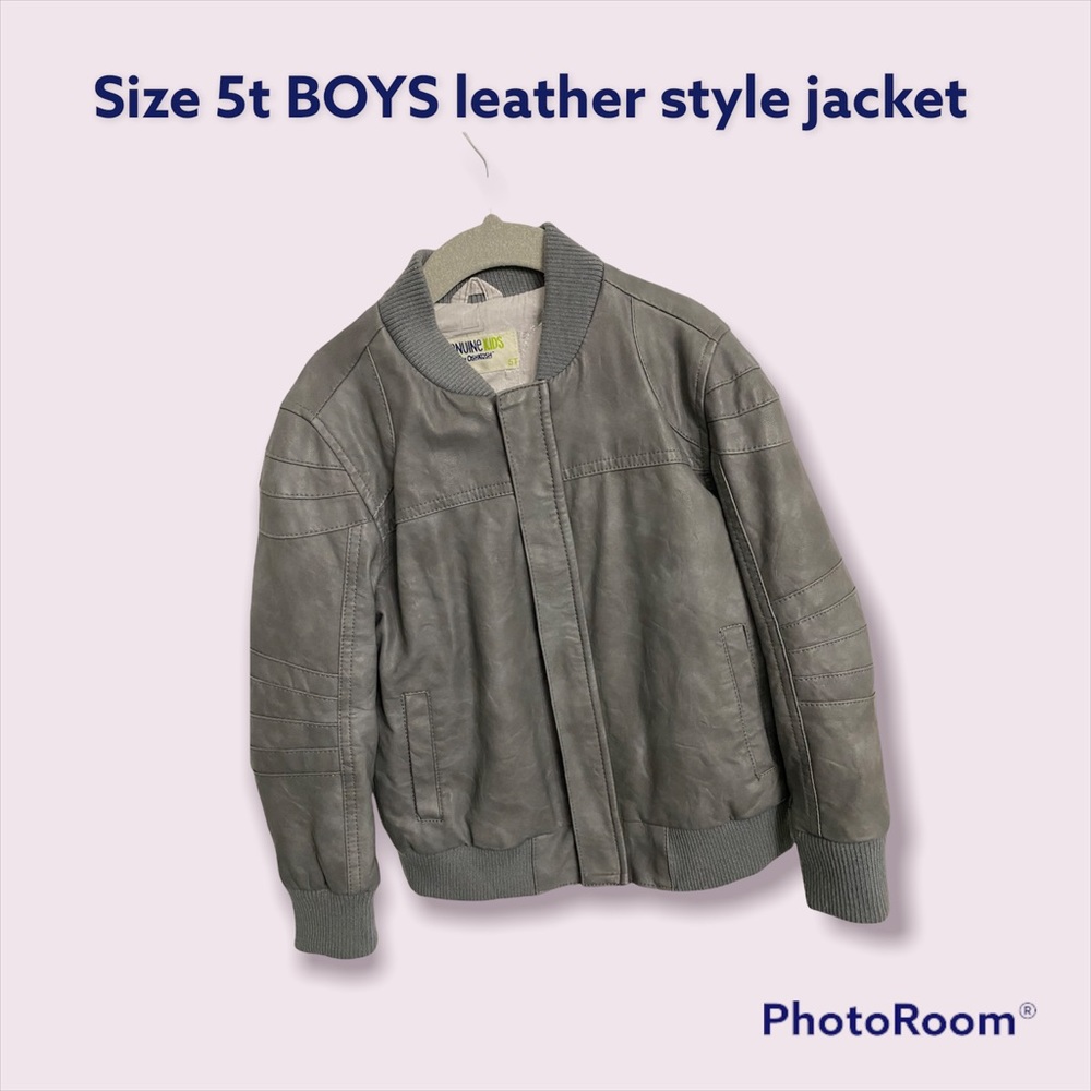 Leather style jacket size 5t